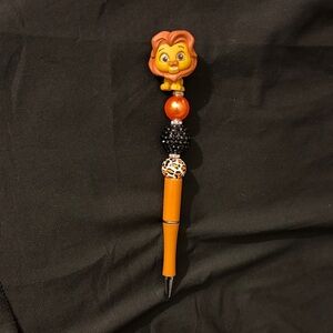 Handmade Disney Doorable Simba Pen